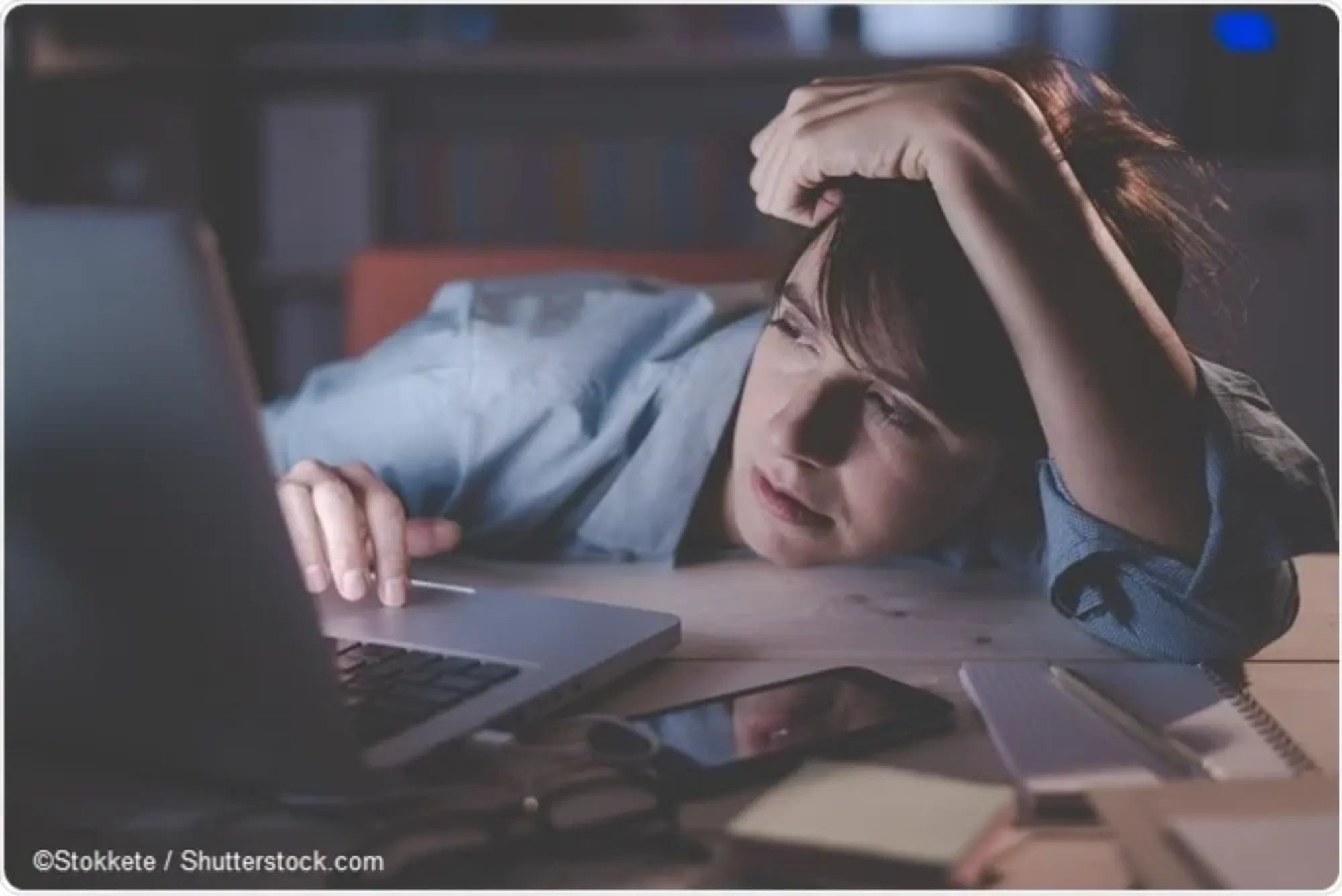 how does technology affect sleep
