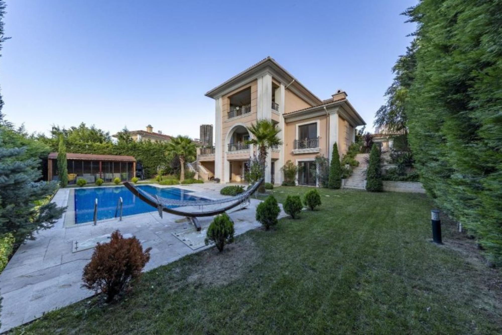 home in Istanbul for sale