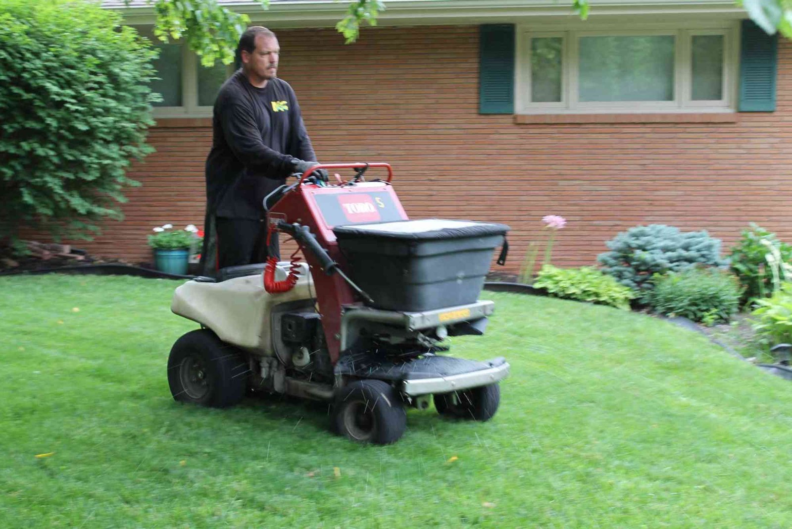 Lawn Services in Omaha, NE